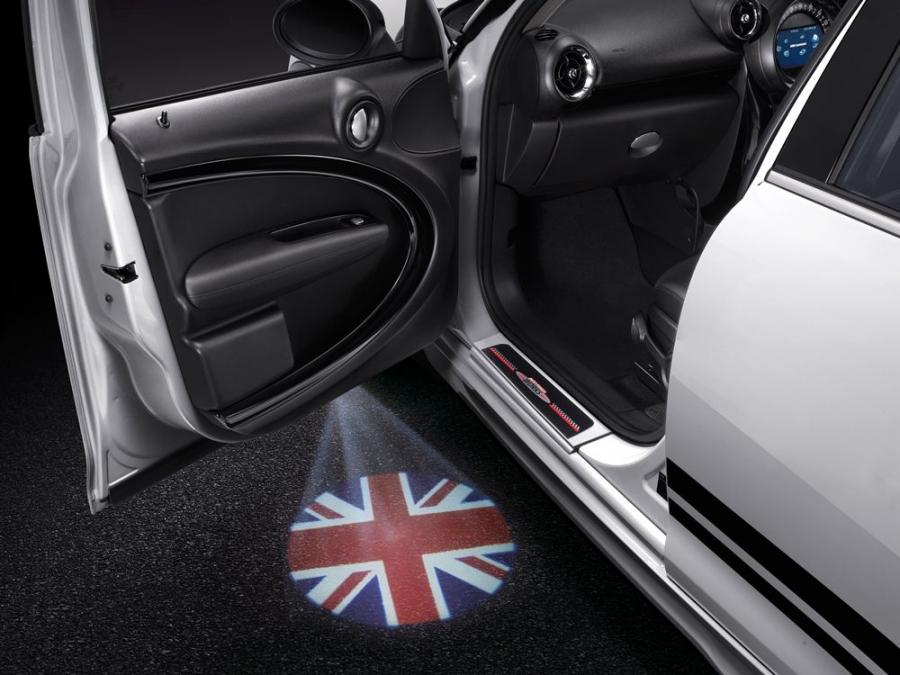 Детали экстерьера Mini John Cooper Works Countryman Design Edition 2017 года  (фото 14 из 14)